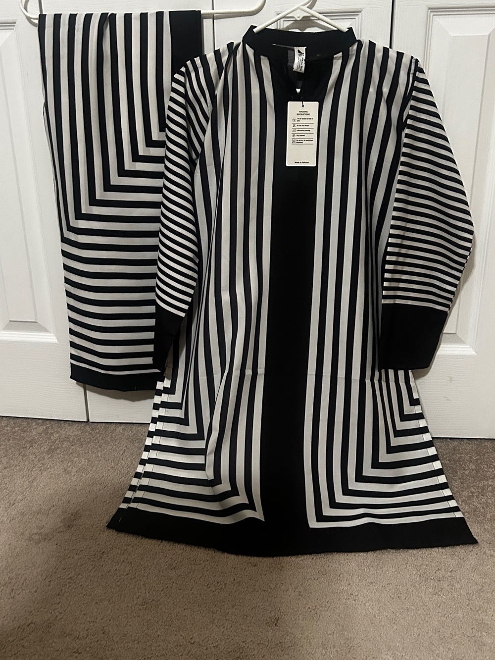 Black & White Striped Women’s Dress - Elegant Geometric Pattern cord set